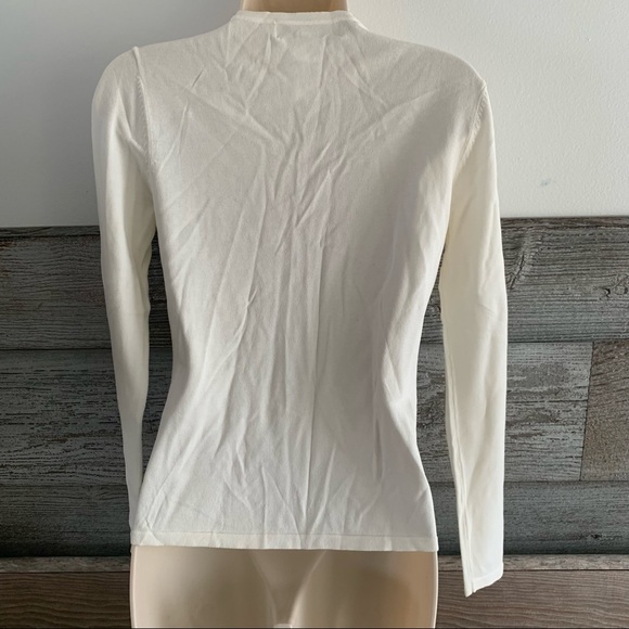 Lucy Perida Sweater cardigan with knit flower size small - Picture 3 of 4